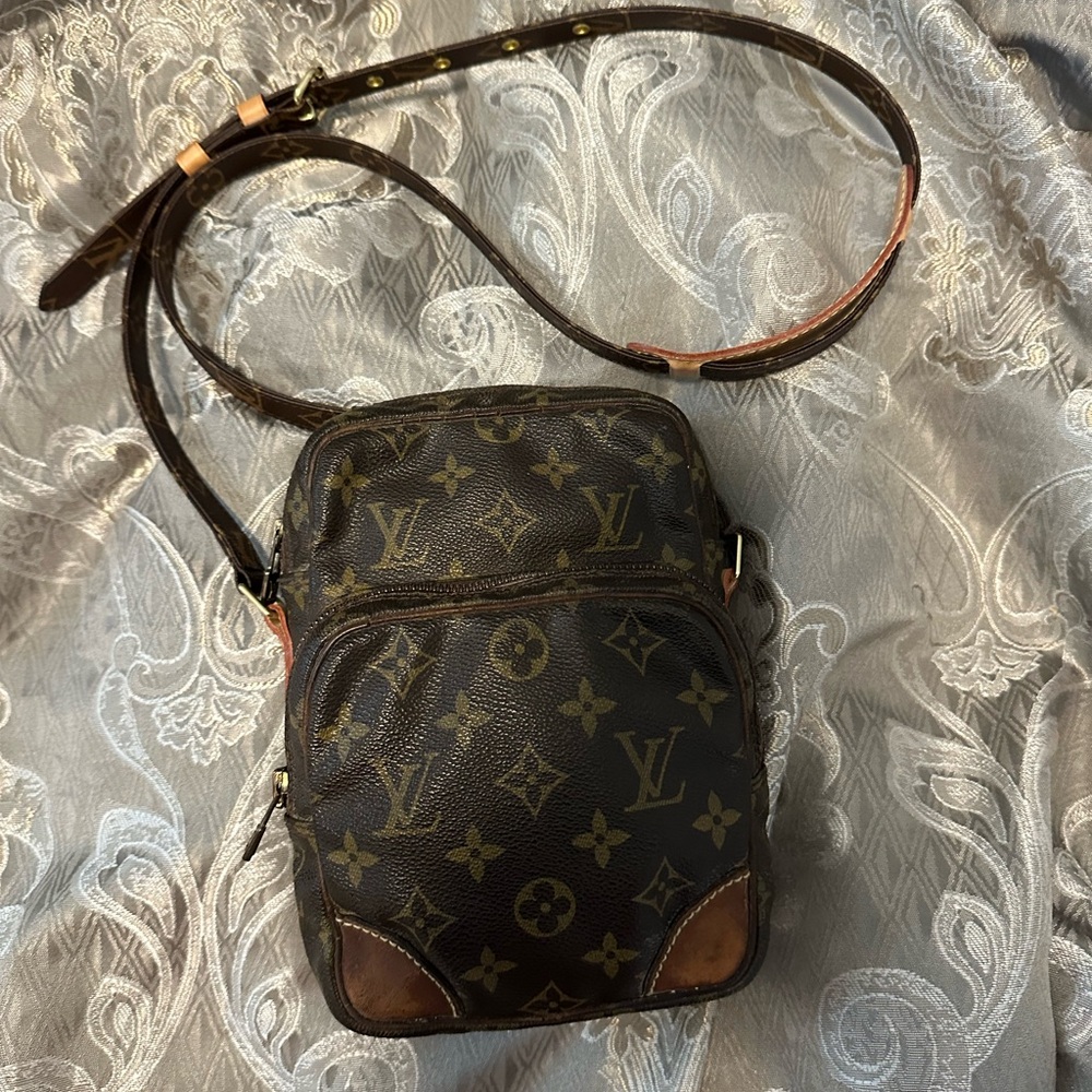Louis Vuitton Dark Brown Monogram Shoulder Bag
